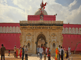 Bikaner: Rat Temple and Camel Breeding Center from Jodhpur