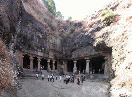 Elephanta Caves Tour with Local Family Lunch